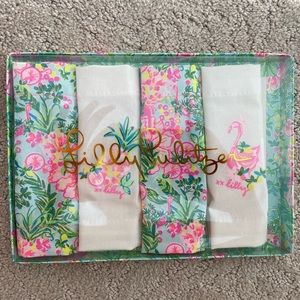 Lilly pulitzer GWP napkins.